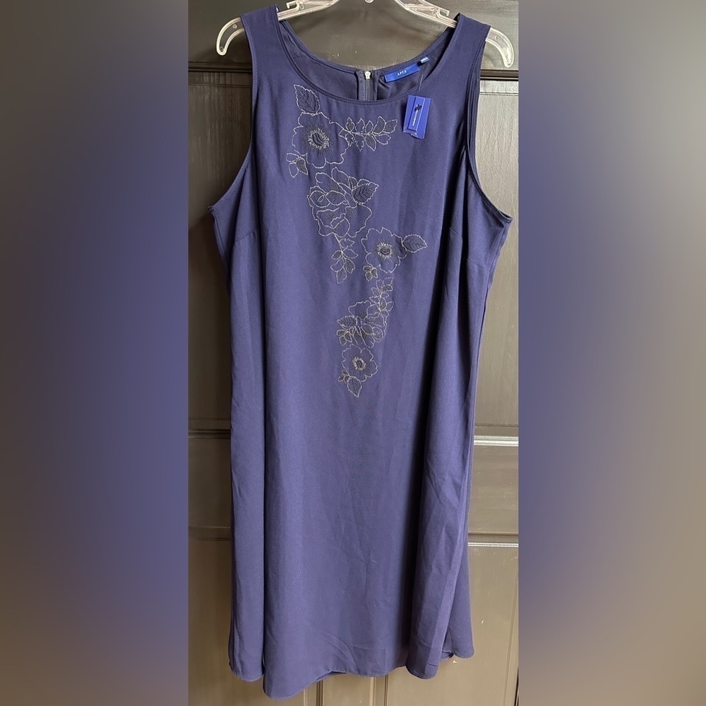 NWT Apt 9 Sleeveless Sheath Dress Navy with Floral Design Women’s Plus Size 1X